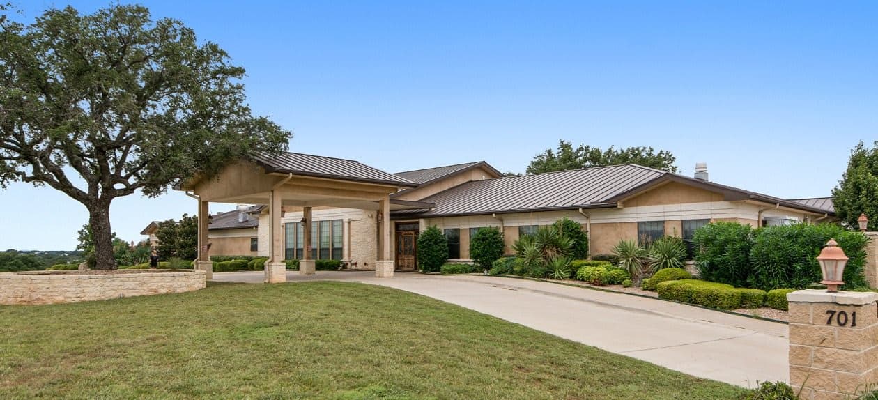 Arbor House of Llano in Llano, TX - Main View