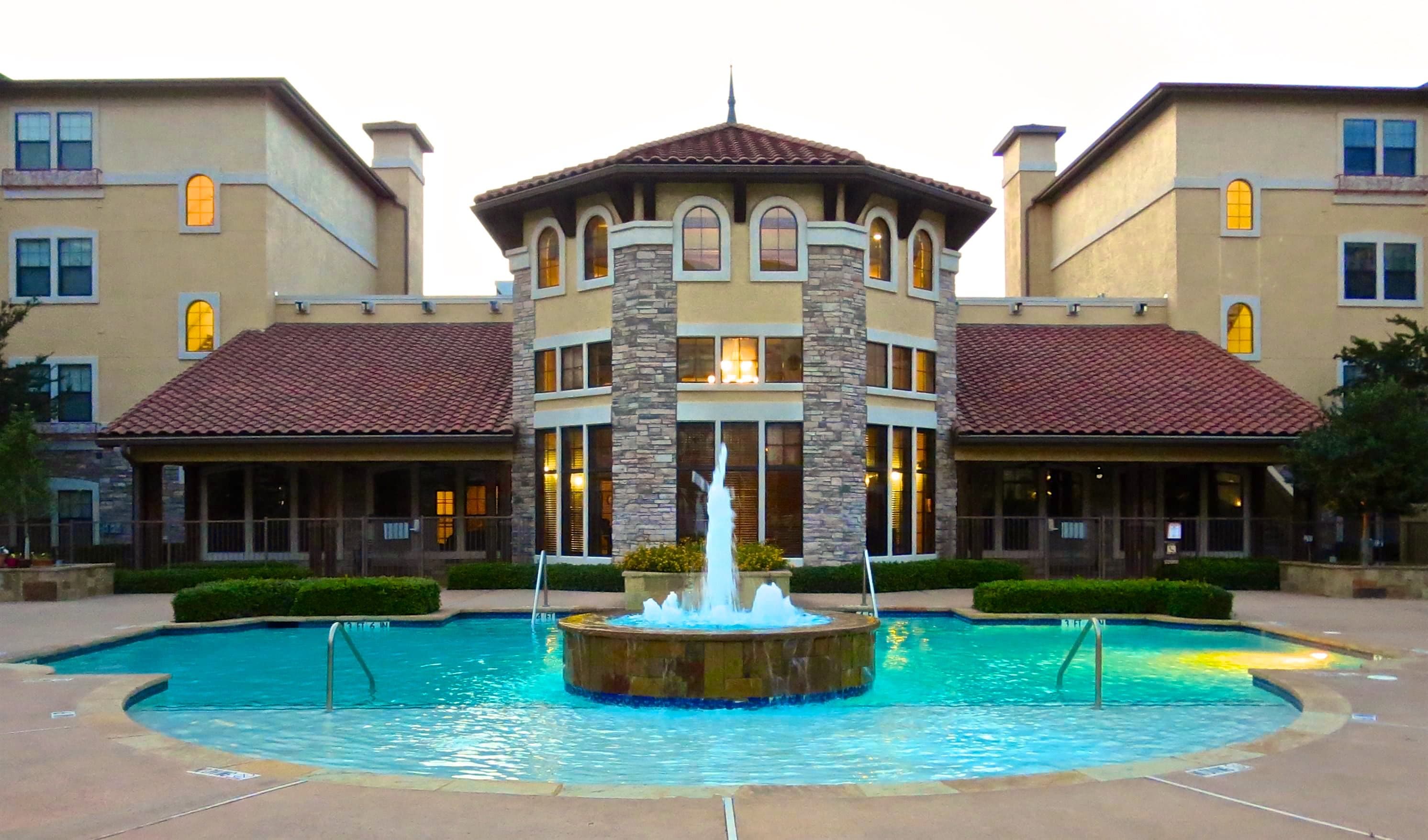 Aventine At Kessler Park in Dallas, TX - Main View