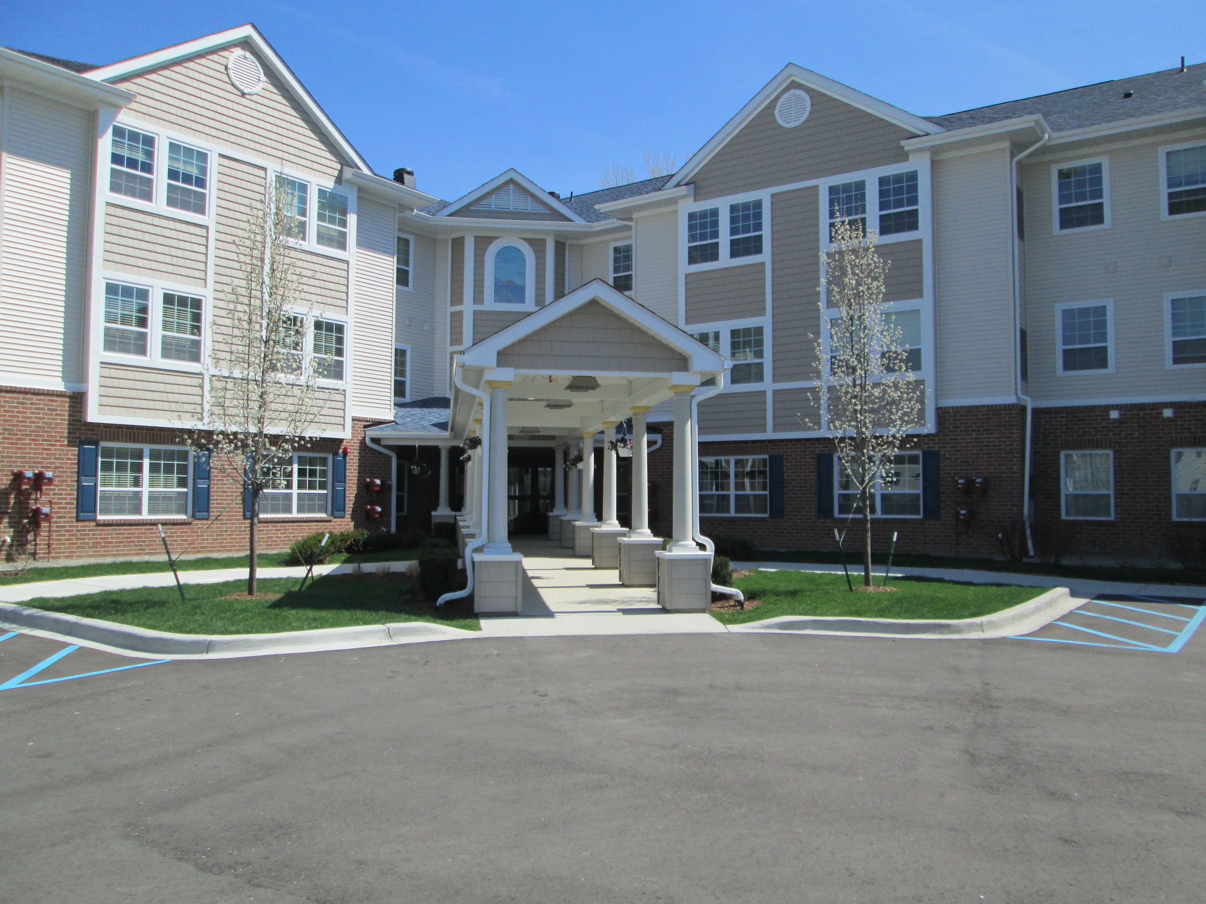 Ballard Village in Davison, MI - Main View