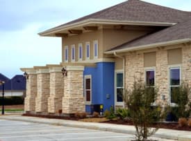 Bayou Pines Care Center in La Marque, TX - Main View