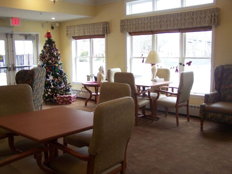 Bayview Manor - Senior living in Searsport, Maine