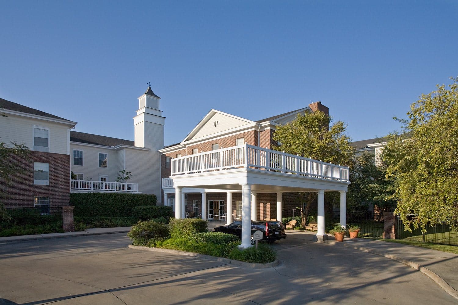 Belmont Village West University in Houston, TX - Main View