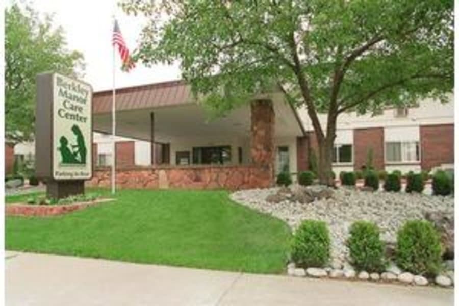 Berkley Manor Care Center in Denver, CO - Main View