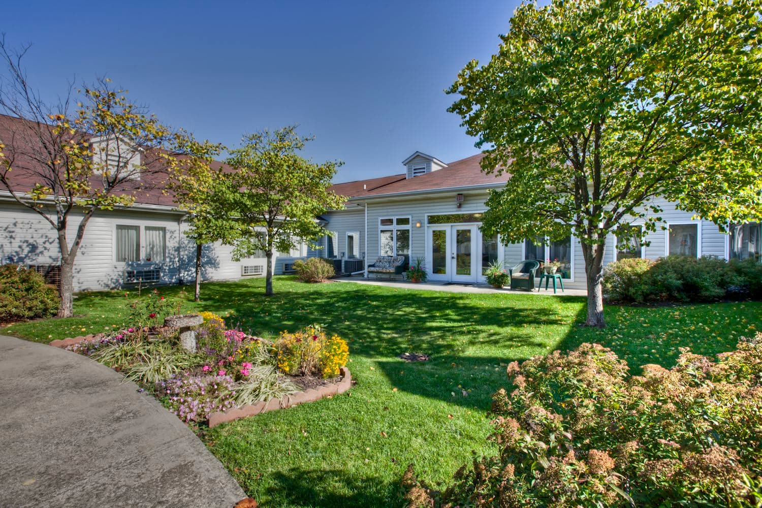 Bloom at German Church in Indianapolis, IN - Main View