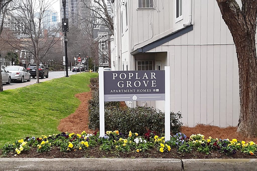 Booth Gardens in Charlotte, NC - Main View