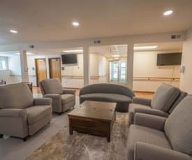 Boulder Ponds Senior Living in Lake Elmo, MN - Main View