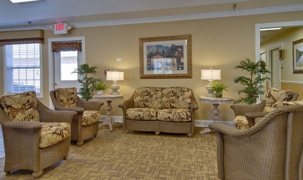 Bradford Court in Nixa, MO - Main View