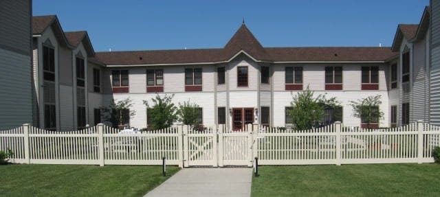 Braemar Living at Medford in Medford, NY - Main View