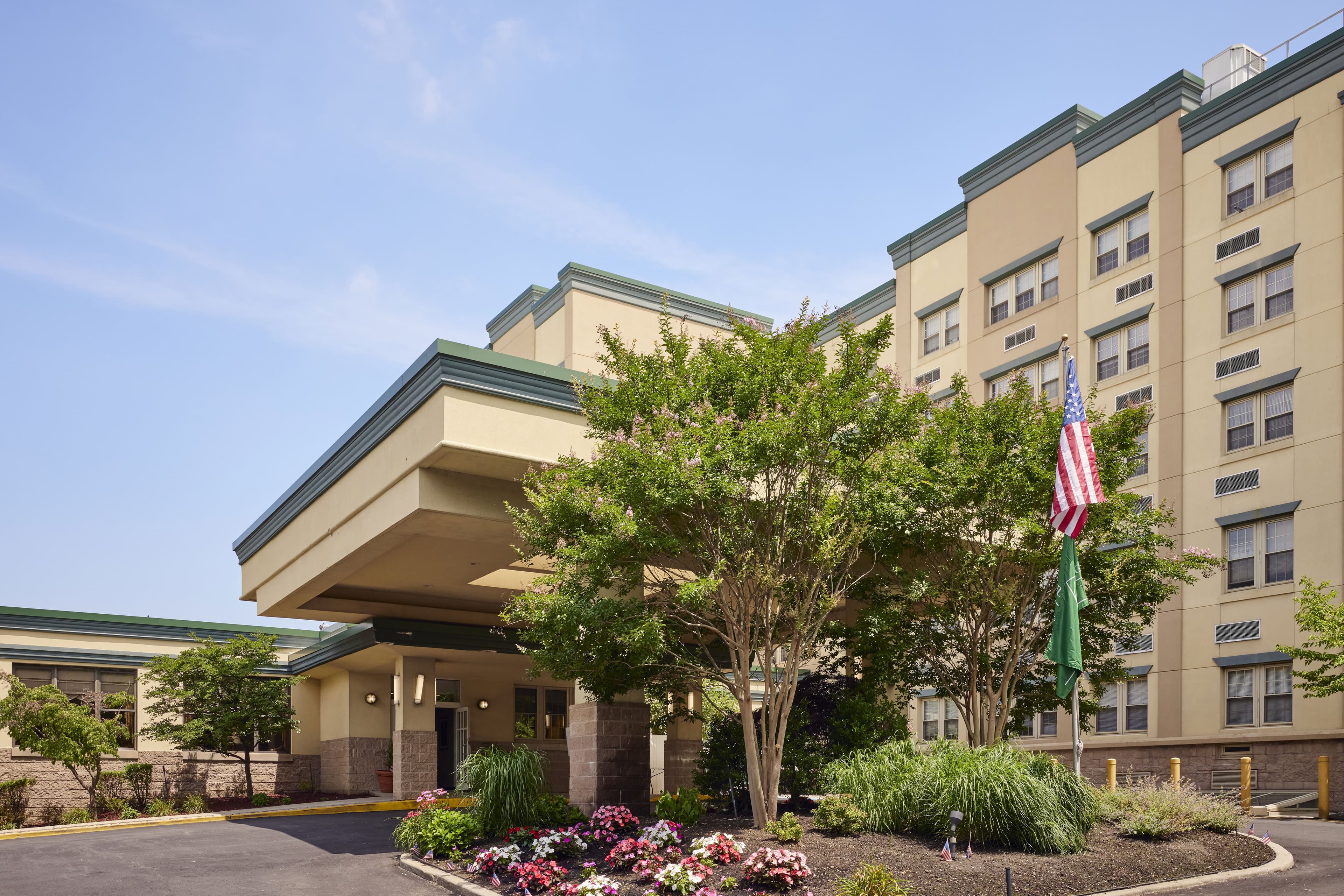 Brandywine The Savoy by Monarch in Little Neck, NY - Main View