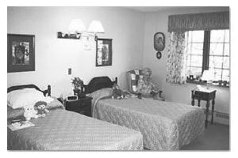 Briarwood Manor in Lockport, NY - Main View
