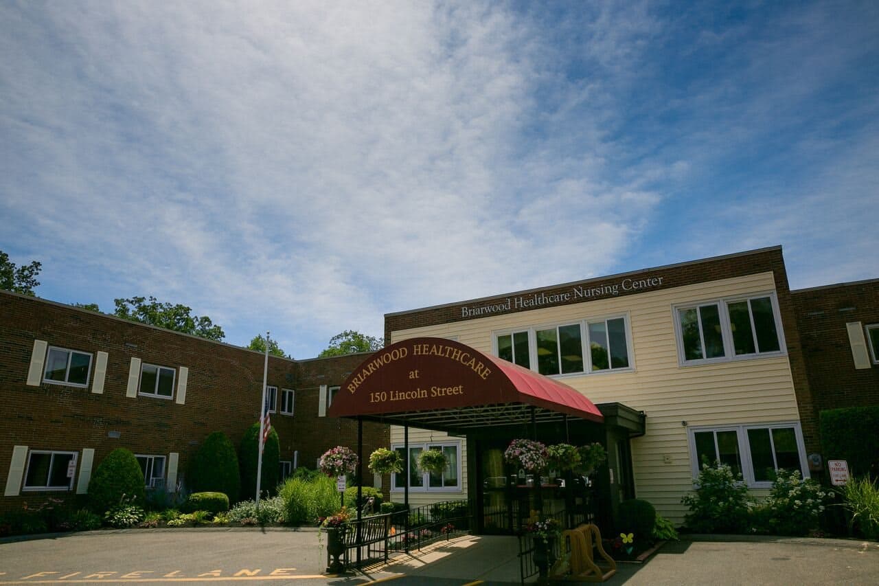 Briarwood Rehabilitation and Healthcare Center in Needham, MA