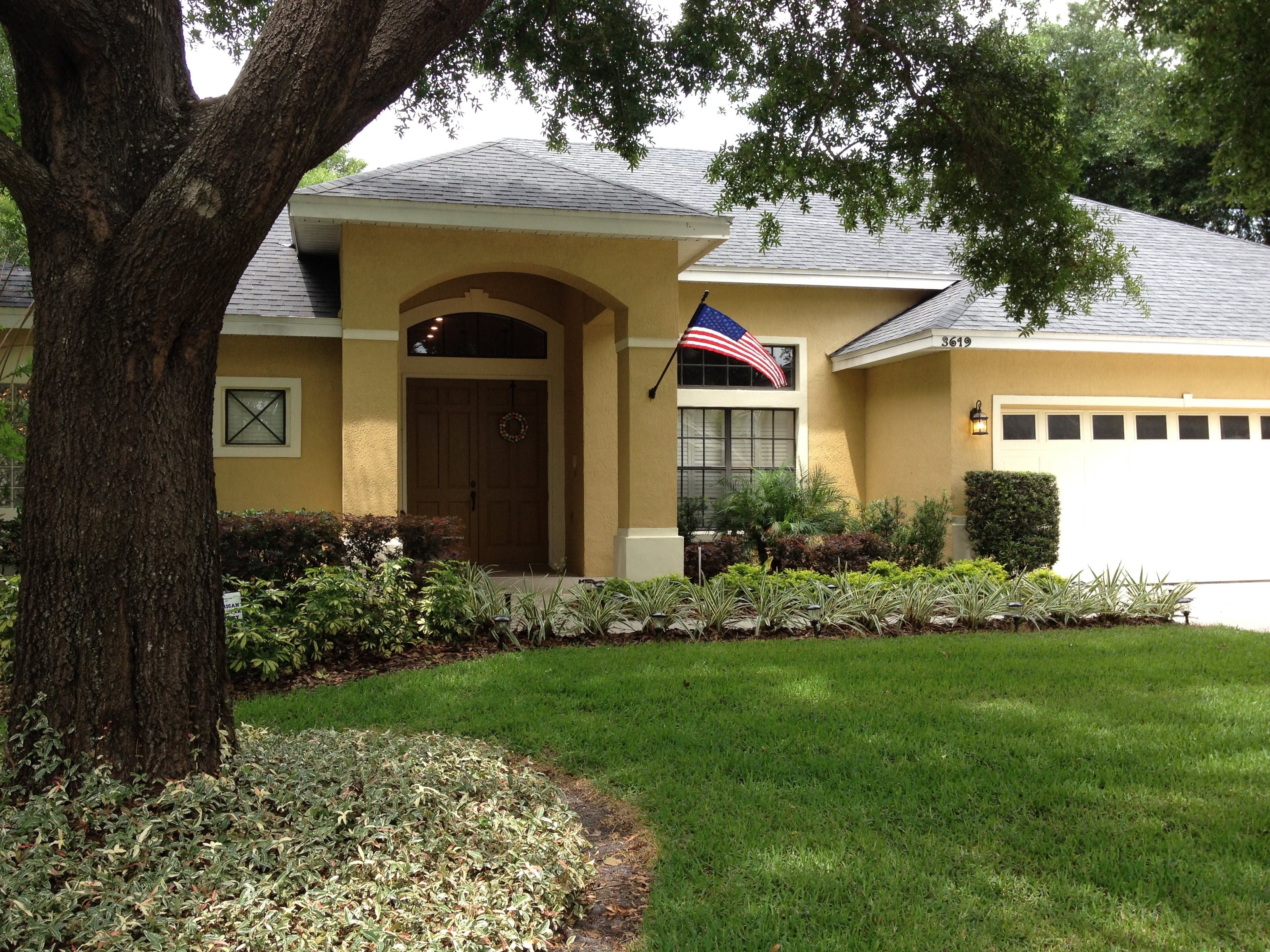 Bridgeport Senior Living - Port Isle in Belle Isle, FL - Main View