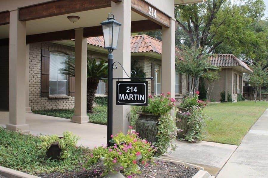 214 Martin Assisted Residence in Uvalde, TX - Main View