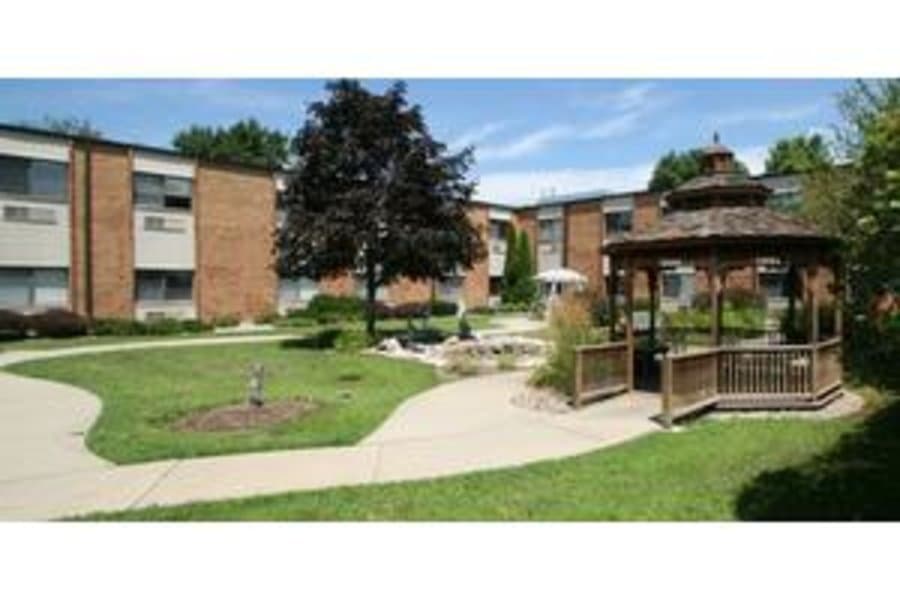 Accolade Healthcare of Savoy in Savoy, IL - Main View