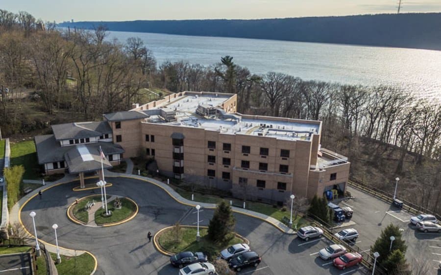 Adira At Riverside Rehabilitation & Nursing in Yonkers, NY