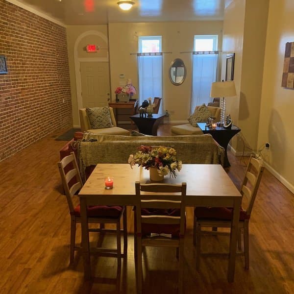 Aim to Inspire Assisted Living in Baltimore, MD - Main View