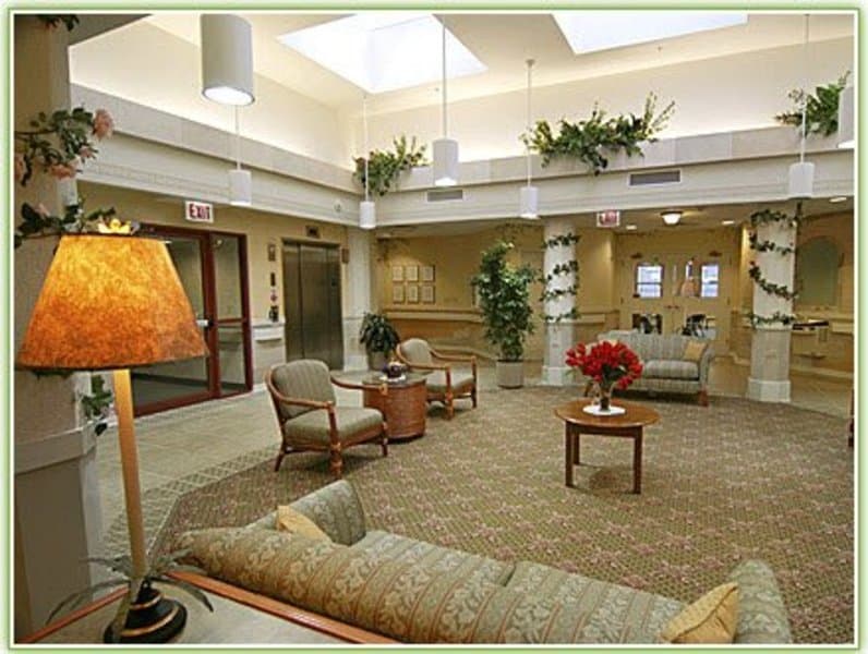 Alden Courts of Waterford in Aurora, IL - Main View