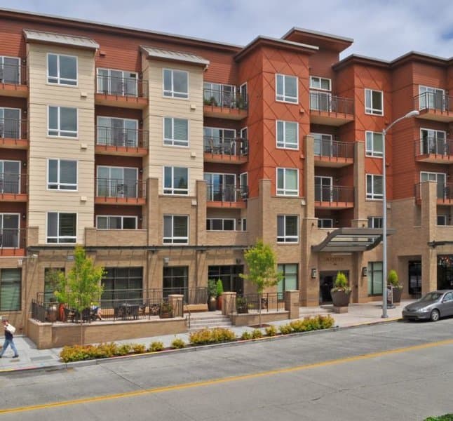 Aljoya Thornton Place in Seattle, WA