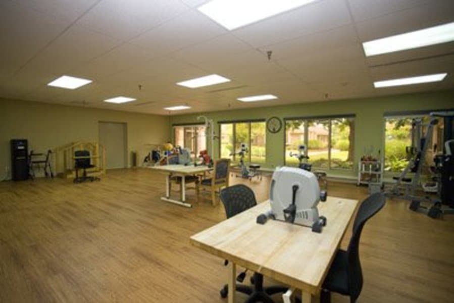 Allison Pointe Healthcare Center in Indianapolis, IN - Main View