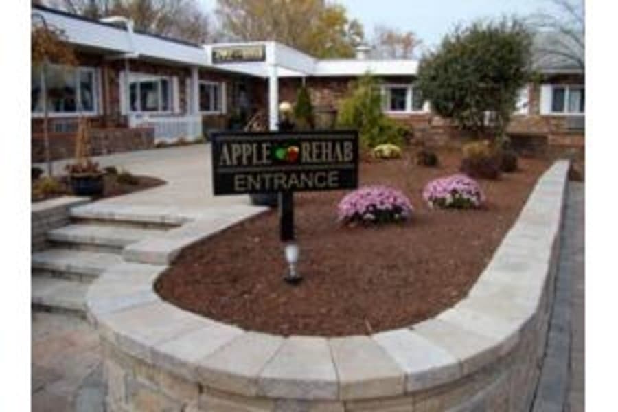 Apple Rehab Rocky Hill in Rocky Hill, CT