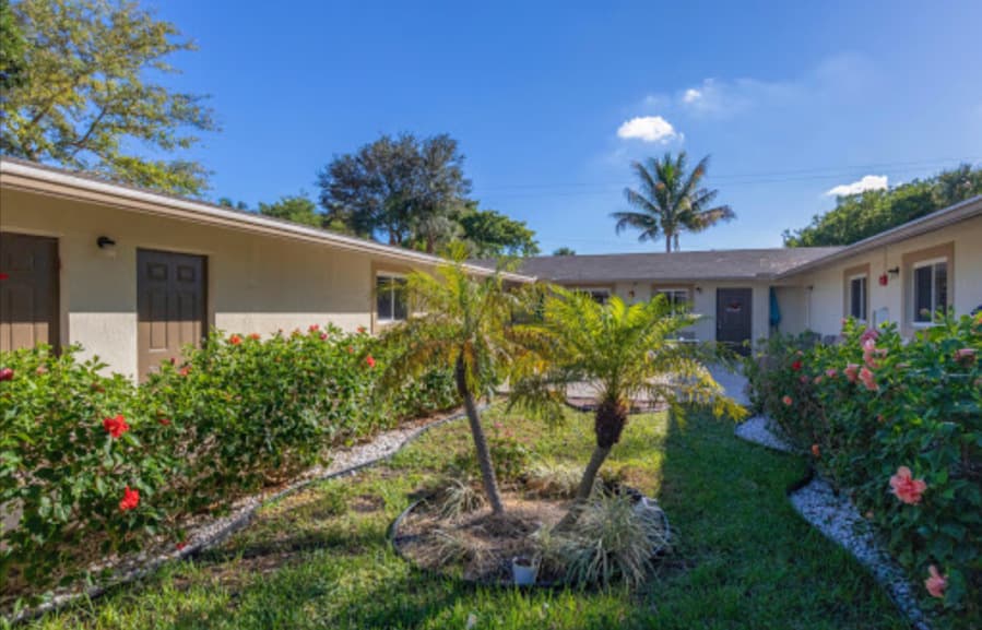 Atlantis Senior Care in Oakland Park, FL - Main View