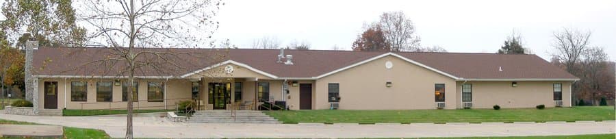 Aurora Nursing Center in Aurora, MO