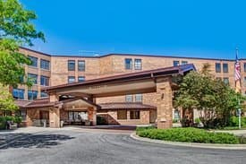 Ballard Nursing Center in Des Plaines, IL - Main View