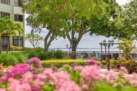 Bayshore Pointe Nursing & Rehab Center