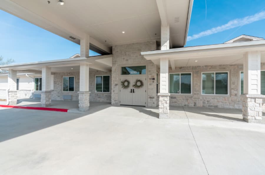BeeHive Homes of Broken Arrow in Broken Arrow, OK - Main View