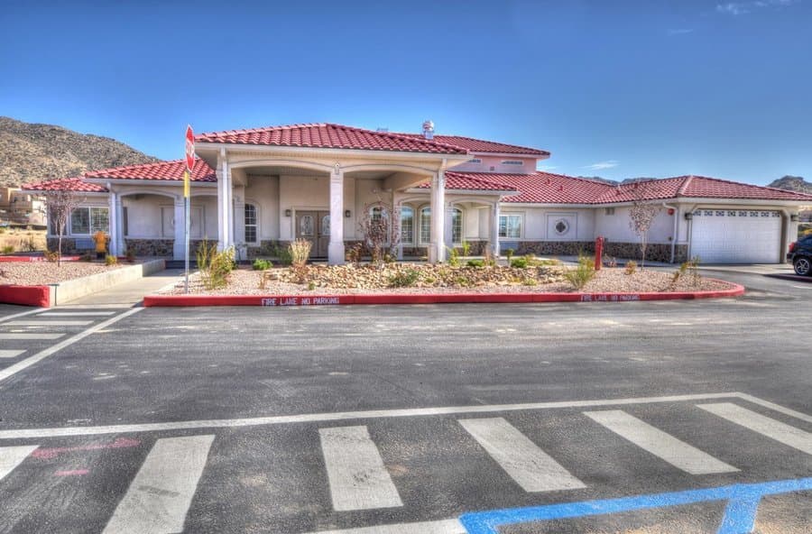 BeeHive Homes of Four Hills in Albuquerque, NM