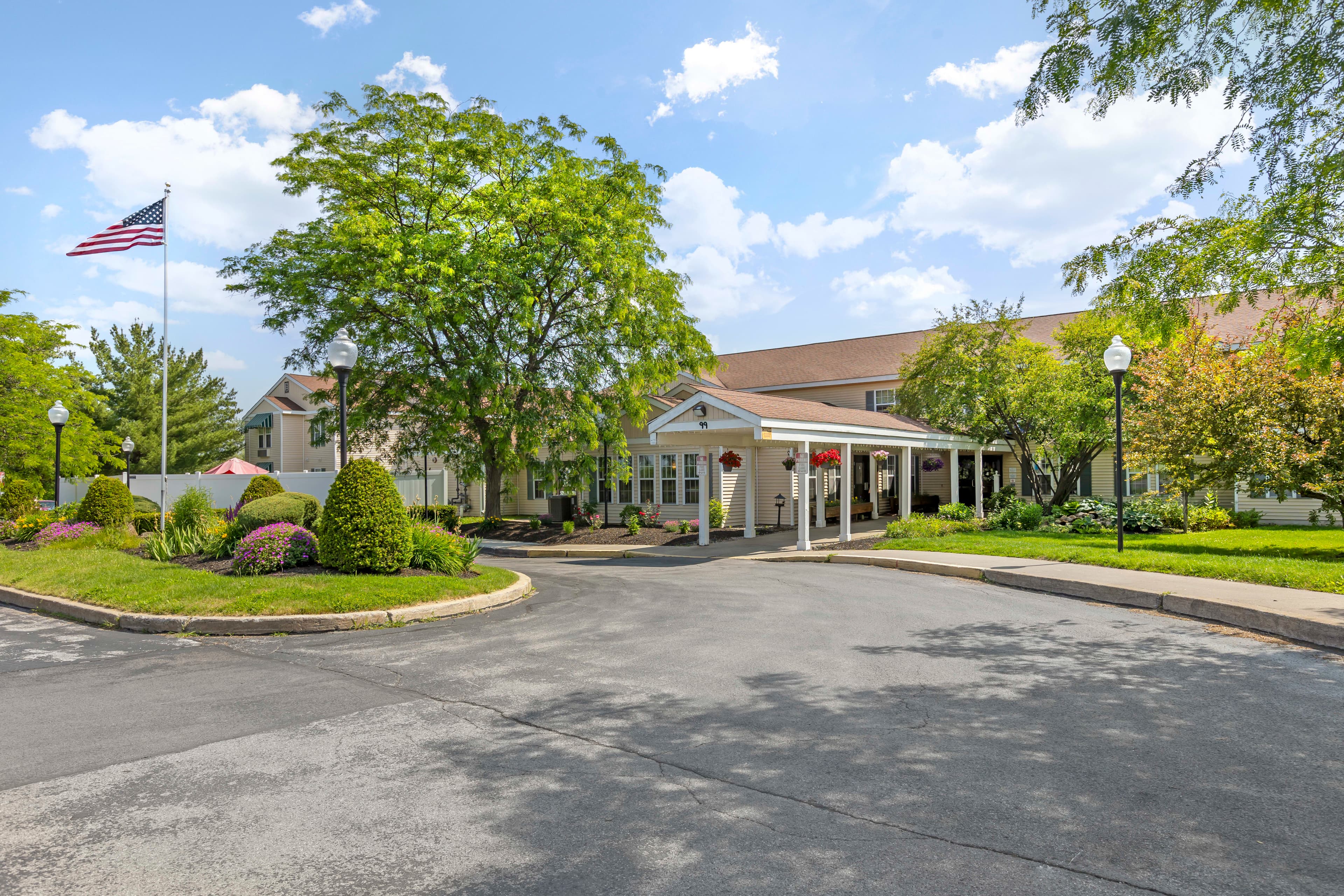 Brookdale Clinton IL in Clinton, NY - Main View