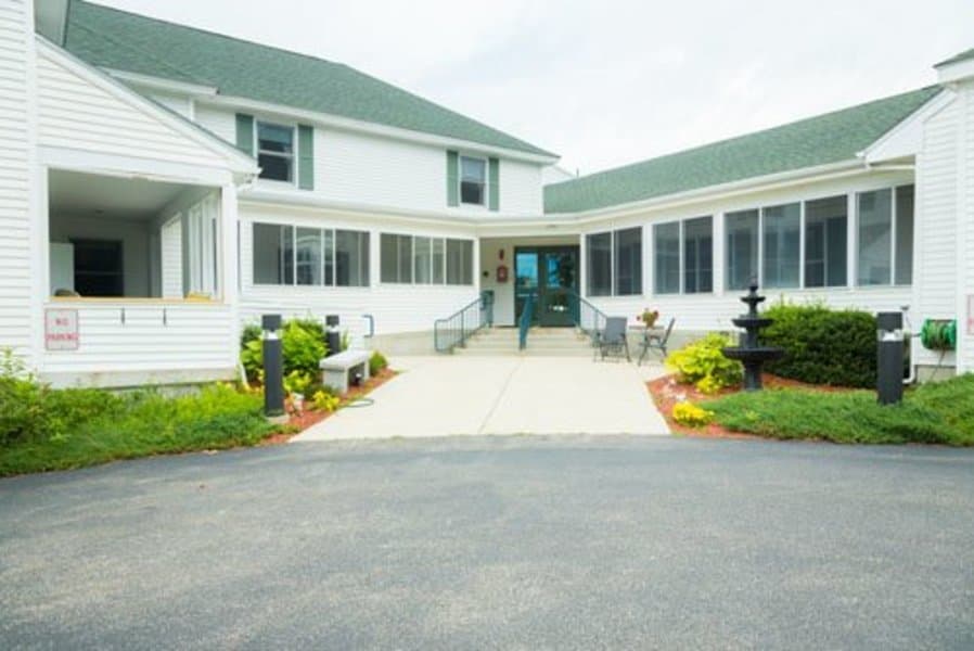 Bel Air Nursing & Rehab Center in Goffstown, NH