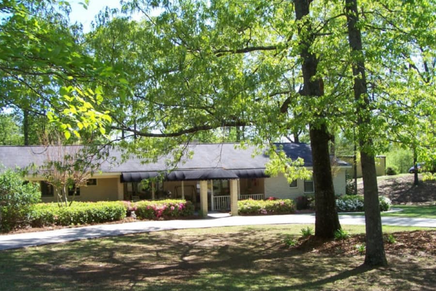 Bella Wood Senior Living in Jemison, AL - Main View