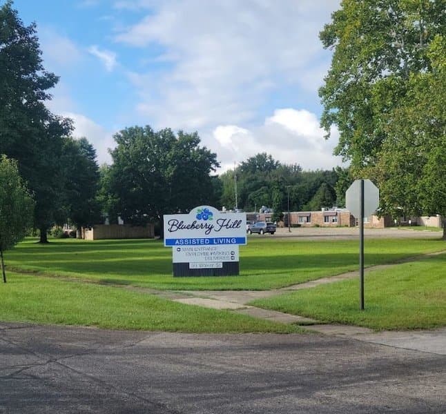 Blueberry Hill Assisted Living - Senior living in Lawton, Michigan