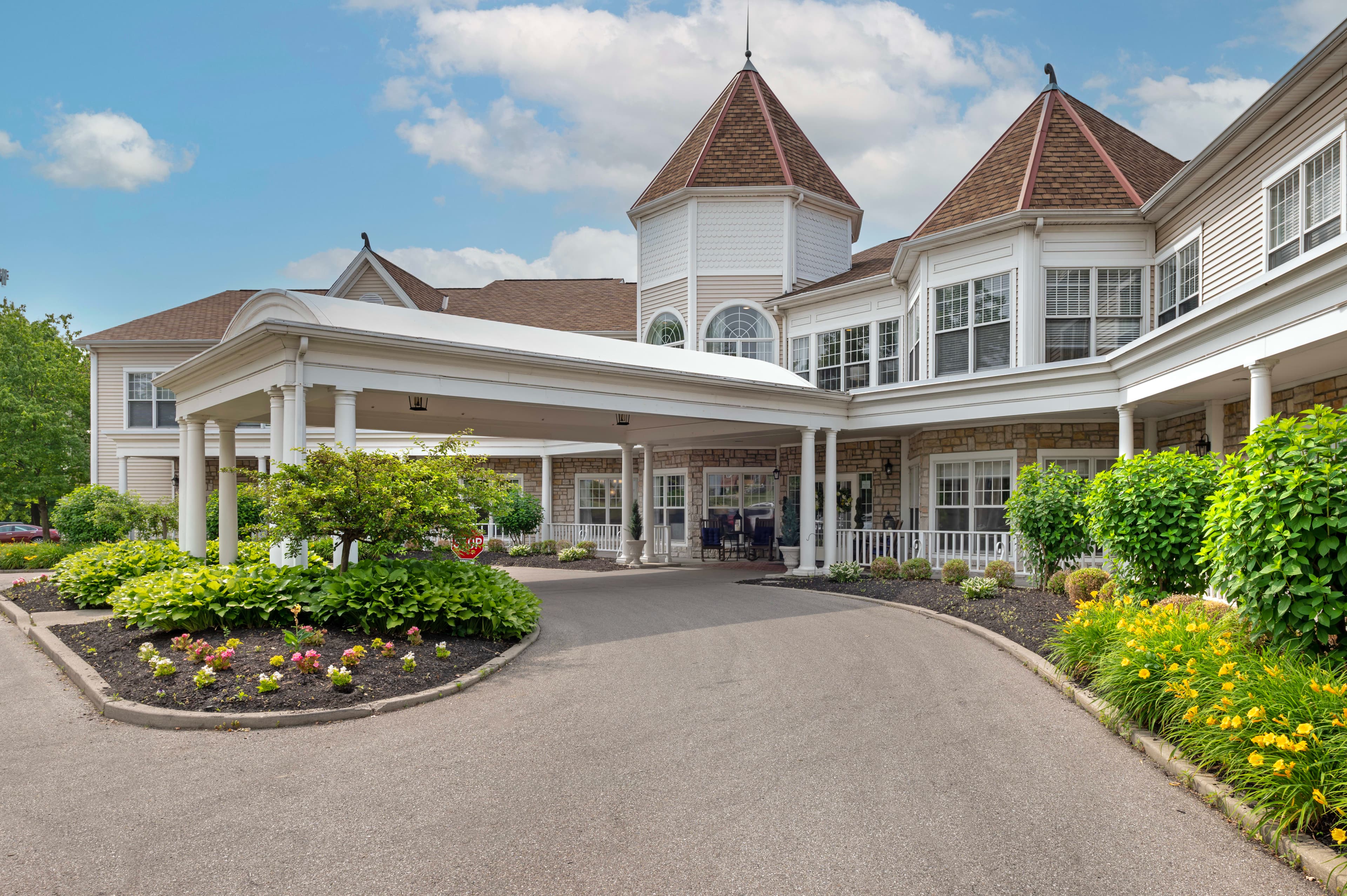 Brookdale Kenwood (Offering HealthPlus) in Cincinnati, OH - Main View