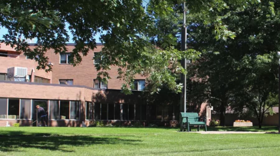 Carefree Living St Cloud in Saint Cloud, MN - Main View