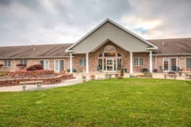 Carle Richland Memorial Hospital in Olney, IL - Main View