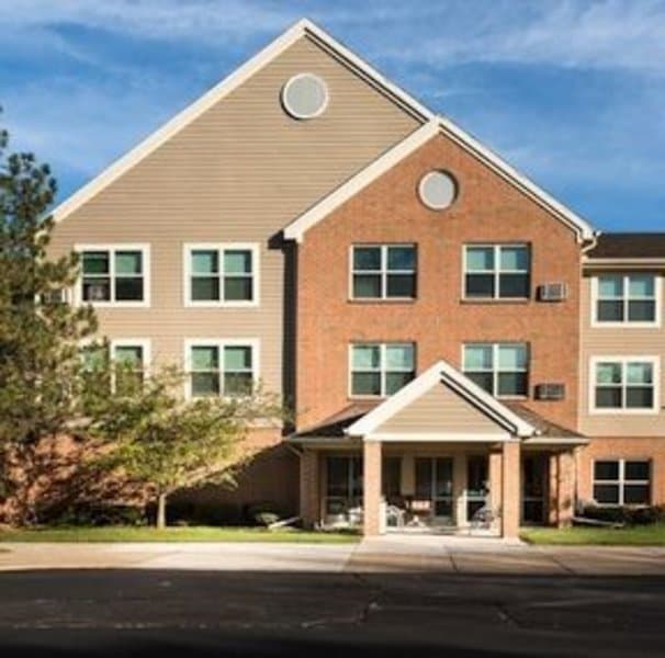 Carleton Co-op in Carleton, MI - Main View