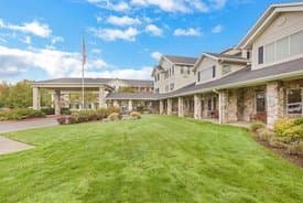 Chehalem Health & Rehab Center in Newberg, OR - Main View