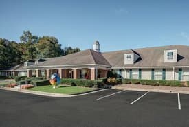 Chestnut Ridge Nursing & Rehab Center in Cumming, GA - Main View