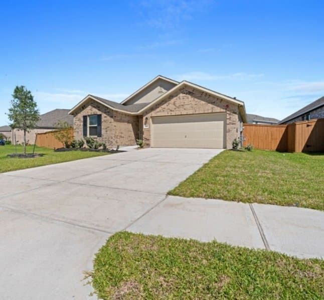 Chime Meadows Assisted Living - Senior living in Beasley, Texas