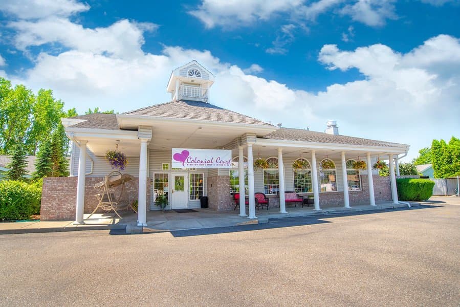 Colonial Court Assisted Living - Senior living in Spokane Valley, Washington