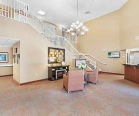 Colonial Manor in Hackettstown, NJ - Main View