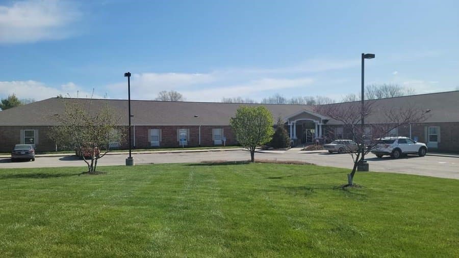 Colonial Oaks Senior Living at Spring Hill in Spring Hill, KS - Main View