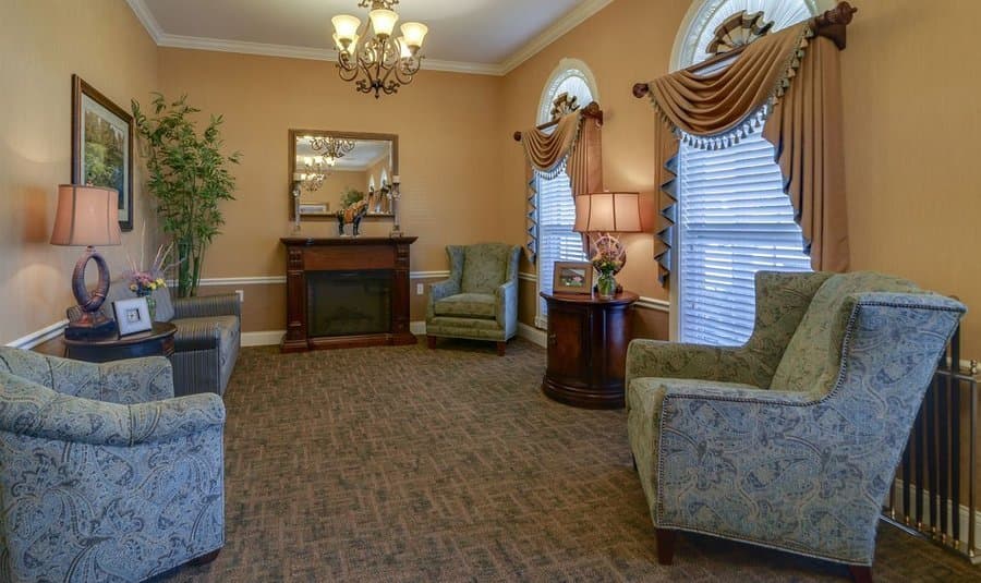 Colony Pointe in Columbia, MO - Main View