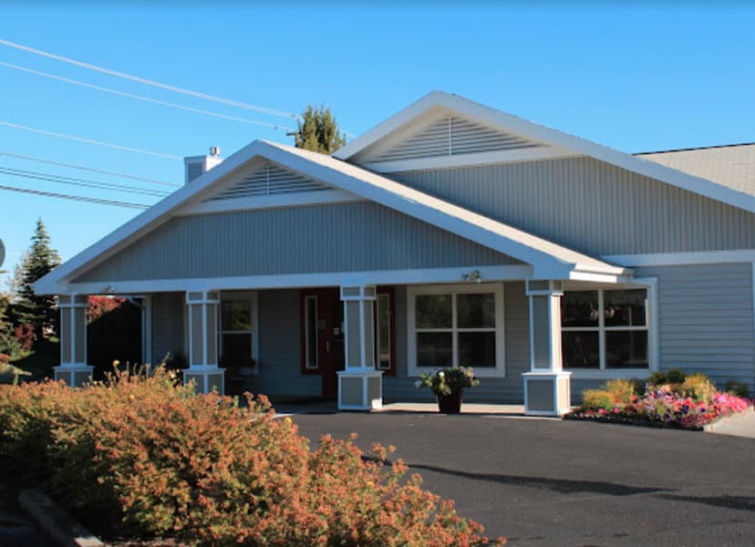 Brookside Place in Redmond, OR - Main View