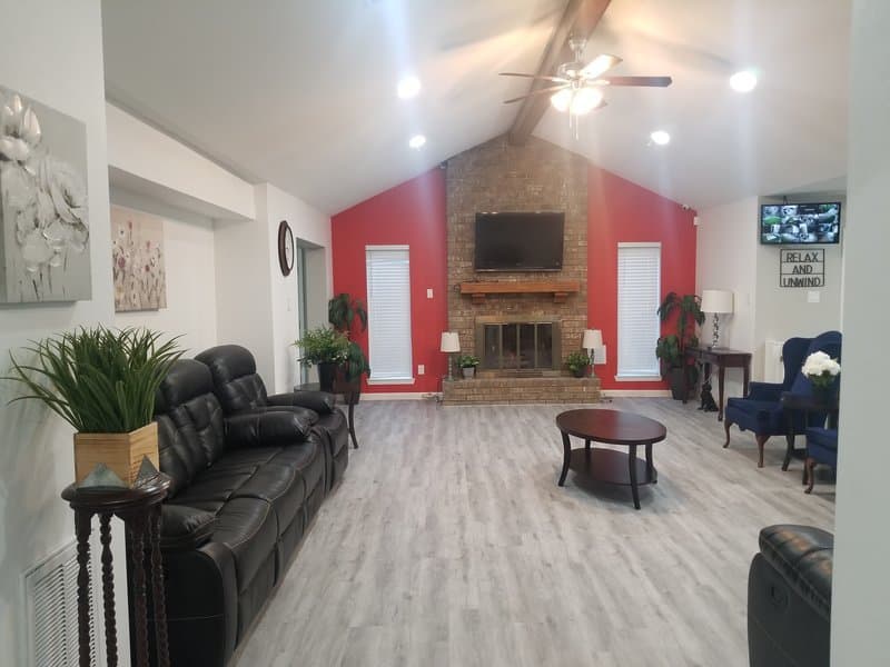 Continued Stay Residential Care - Senior living in Rosenberg, Texas