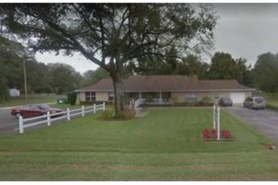 Country Manor Assisted Living in Plant City, FL - Main View