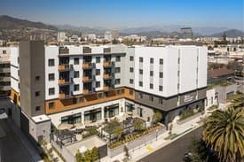 Country Villa Los Feliz Nursing Center in Los Angeles, CA - Main View