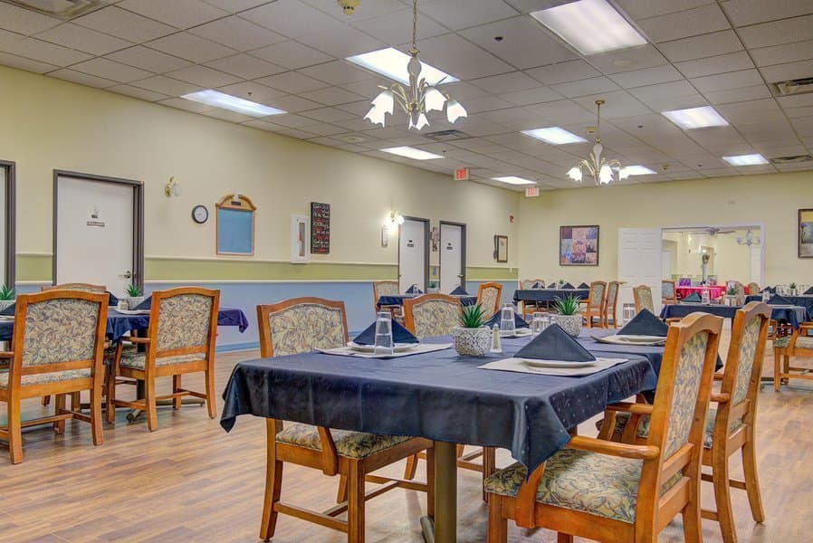 Countrywood Assisted Living and Memory Care - Senior living in Kingfisher, Oklahoma